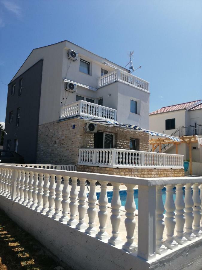 Kuca Za Odmor Postonjski Maslenica Exterior foto